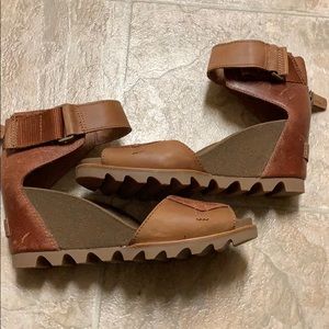 Sorel Sandal size 6